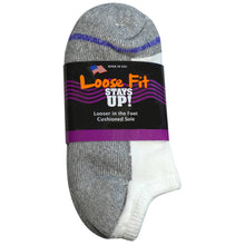 Load image into Gallery viewer, Loose Fit Stays Up Cotton Casual No Show Socks - White
